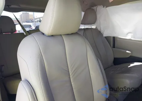 2011 Toyota Sienna Xle V6 из США, поврежденный, VIN 5TDYK3DC8BS019396